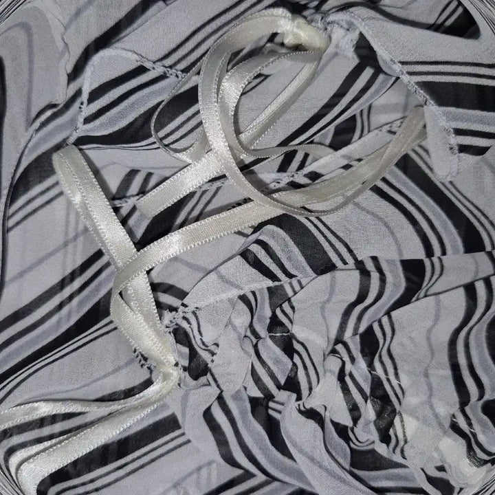 [BUNJANG] Vintage Y2K Stripe Shirring Sleeveless Top / Vintage y2k Stripe shirring sleeveless t