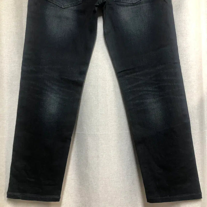 [BUNJANG] EVISU Black Wash Narrow Comfort Denim Pants W30 / 에비수 블랙 워싱 내로우 컴포트 데님 팬츠 W30