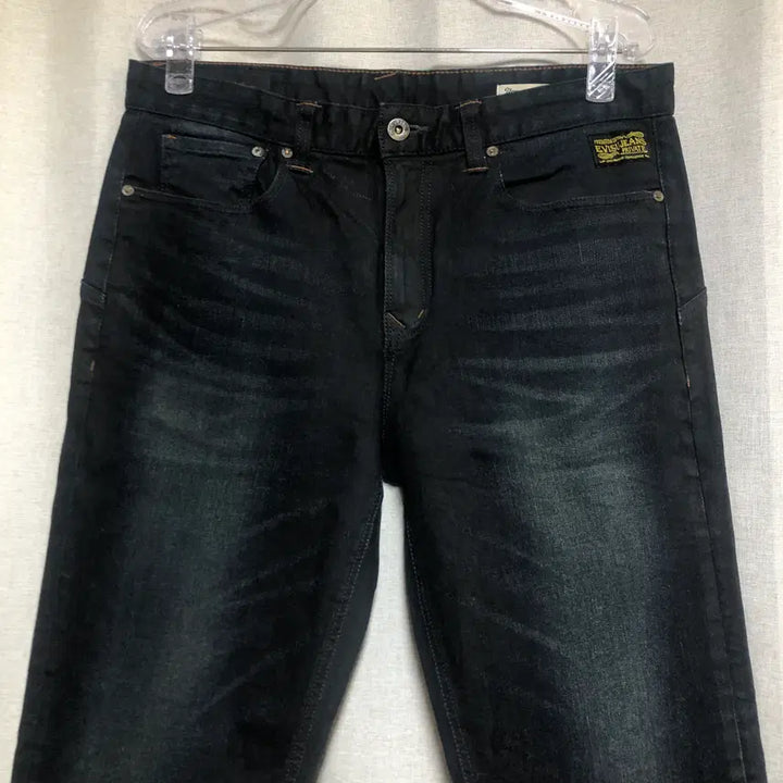 [BUNJANG] EVISU Black Wash Narrow Comfort Denim Pants W30 / 에비수 블랙 워싱 내로우 컴포트 데님 팬츠 W30