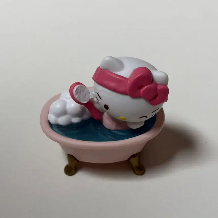 [BUNJANG] Kitty Bath Figure / 24년도 키티 목욕 피규어