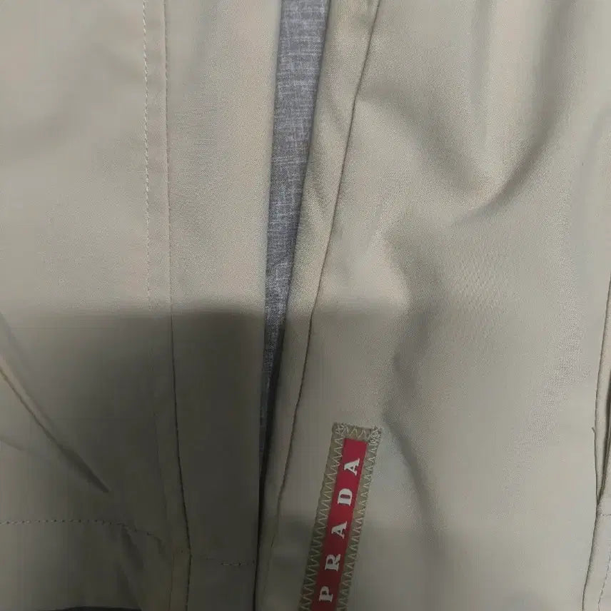 [BUNJANG] Prada Windbreaker Jacket XL / 프라다 윈드브레이커 자켓 xl