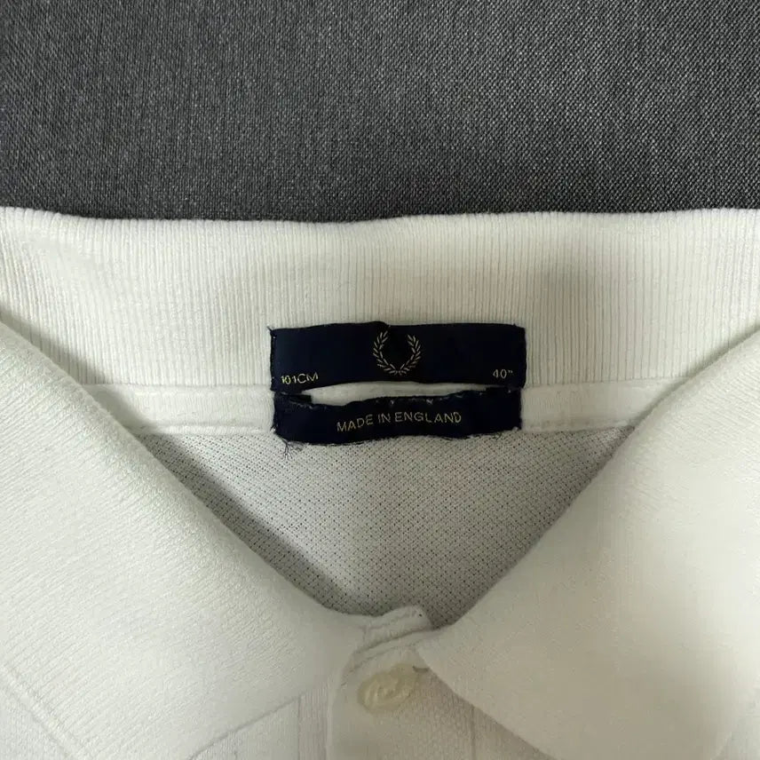 [SOLD OUT] 프레드 페리 화이트 폴로 피케 셔츠 40 사이즈 made in UK