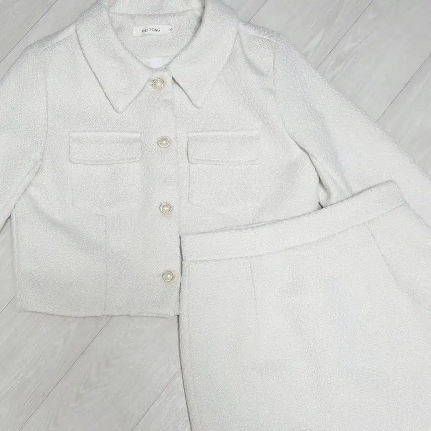[BUNJANG] Tweed Jacket and Skirt Set / 진주단추 트위드 자켓 스커트 셋업