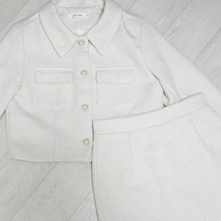 [BUNJANG] Tweed Jacket and Skirt Set / 진주단추 트위드 자켓 스커트 셋업