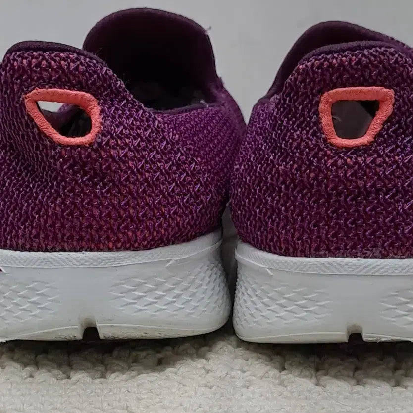 [BUNJANG] Skechers Go Walk Purple Sneakers / 스켓쳐스  편한신발 230
