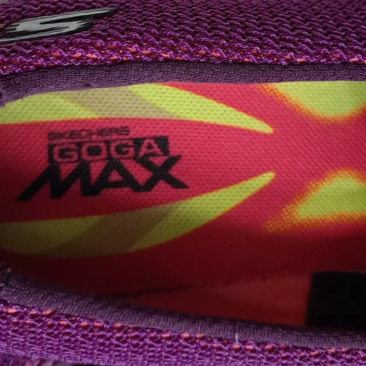 [BUNJANG] Skechers Go Walk Purple Sneakers / 스켓쳐스  편한신발 230