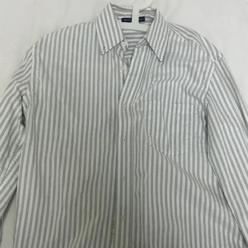 [BUNJANG] Brandy Melville Striped Shirt / 브랜디멜빌 스트라이프 셔츠 연그린 그레이