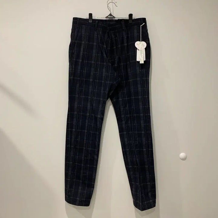 [BUNJANG] Macaw Checkered Pants / [Macaw] 마코 체크 바지