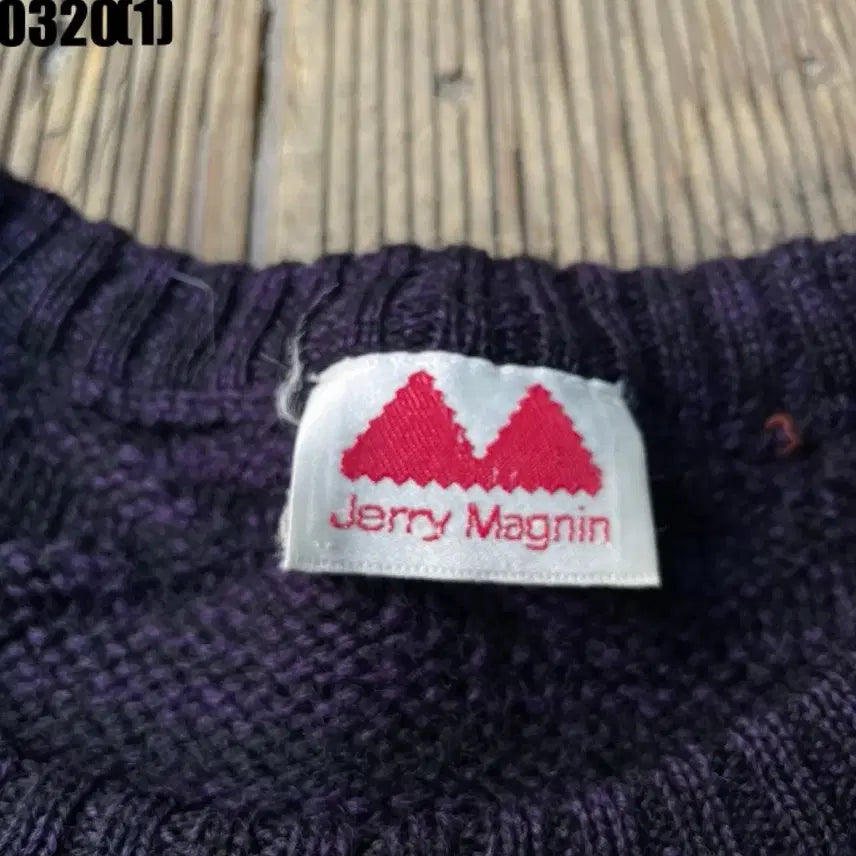 [SOLD OUT] Jerry magnin 패턴 니트 L