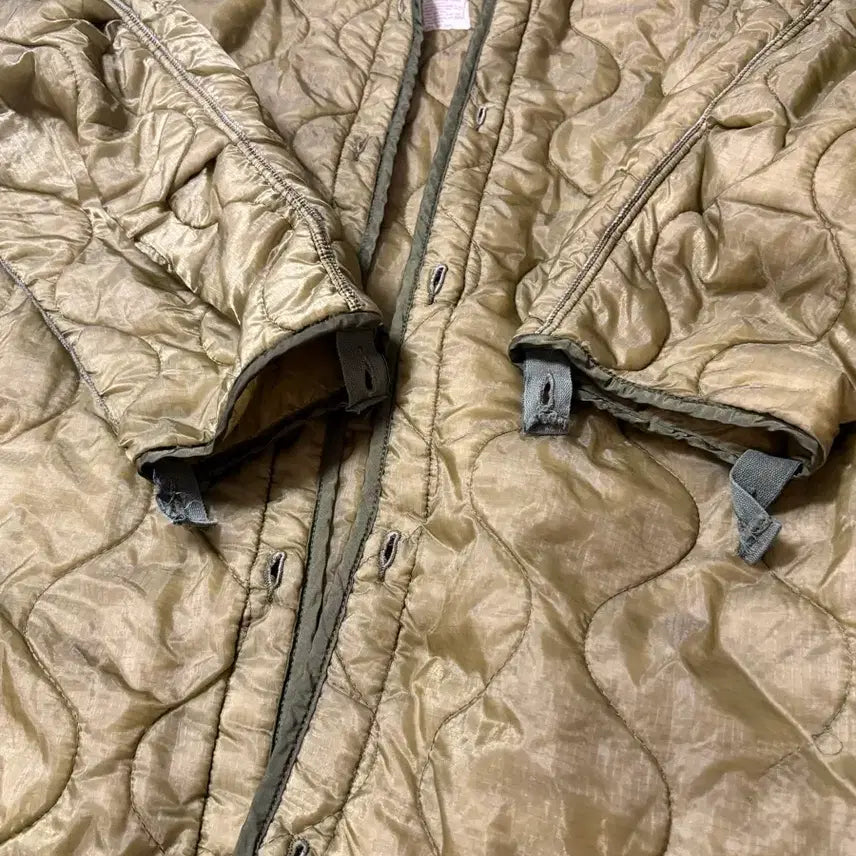 [BUNJANG] US Army M-65 Fishtail Parka Liner - Large / 미군 개파카 m65 피쉬테일 내피 라지