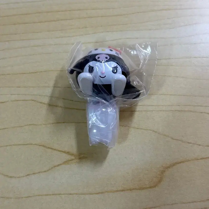 [BUNJANG] Hello Kitty Kuromi 50th Anniversary Figure / 헬로키티 50주년 쿠로미 히퍼 표코노루