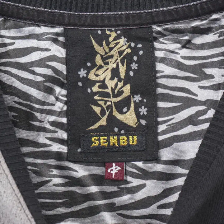 [BUNJANG] SENBU Lettering Embroidered Long Sleeve T-shirt / SENBU 센부 레터링 자수 프린트 유니크 긴팔 티셔츠 C284