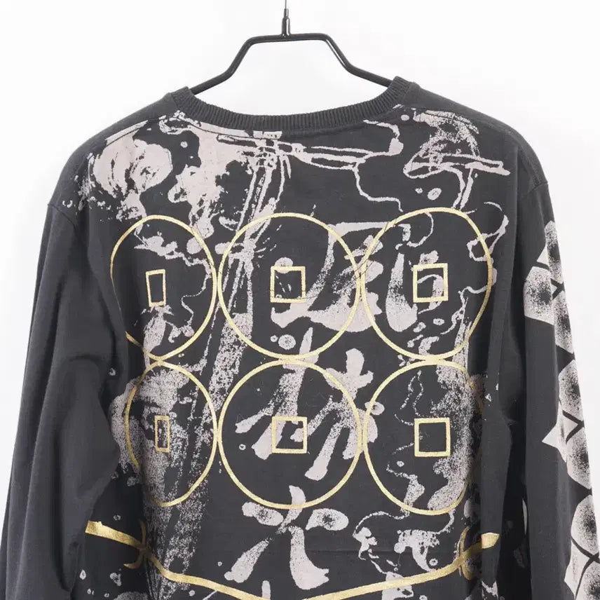 [BUNJANG] SENBU Lettering Embroidered Long Sleeve T-shirt / SENBU 센부 레터링 자수 프린트 유니크 긴팔 티셔츠 C284
