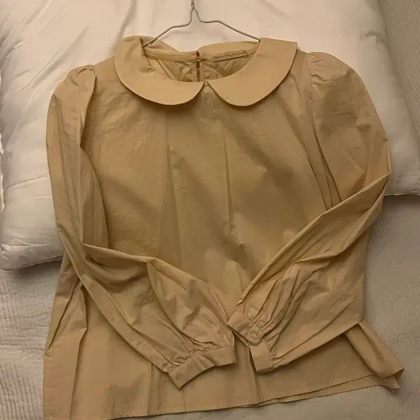 [BUNJANG] Mimi Boutique Avec des Fleurs Round Collar Blouse Ivory / 미미부티크(아벡데플뢰르) 둥카블 둥근카라블라우스 아이보리