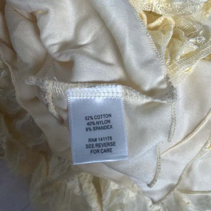 [BUNJANG] La Peche Lace Halterneck Top S / La Peche 레이스 홀터넥 탑 S (새제품)