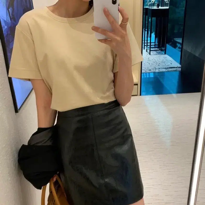 [BUNJANG] YUMER Fake Leather Mini Skirt / 유메르 페이크레더 스커트