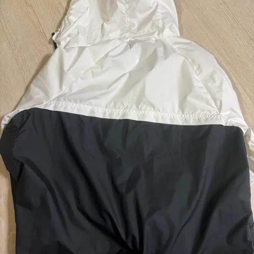 [BUNJANG] Nike Windrunner Women&