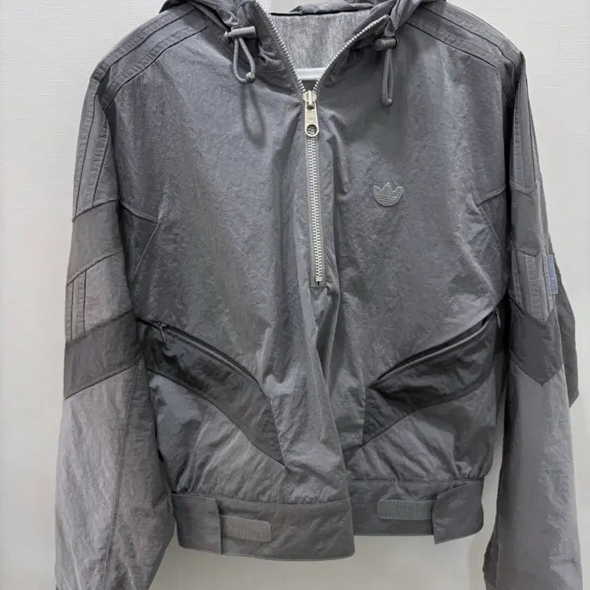 [BUNJANG] Adidas Blue Label Silver Half-Zip Windbreaker / 아디다스 블루라벨 반집업 실버 바람막이