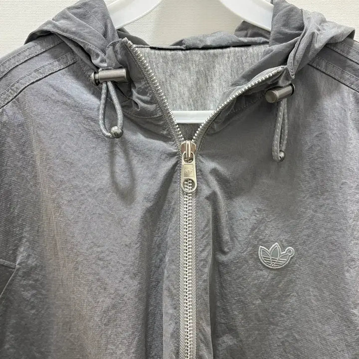 [BUNJANG] Adidas Blue Label Silver Half-Zip Windbreaker / 아디다스 블루라벨 반집업 실버 바람막이