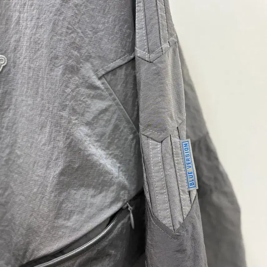 [BUNJANG] Adidas Blue Label Silver Half-Zip Windbreaker / 아디다스 블루라벨 반집업 실버 바람막이
