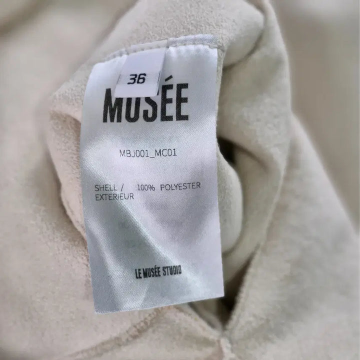 [BUNJANG] Musee Fleece Reversible Mustang Coat / 뮤제 플리스 리버시블 무스탕 코트 36