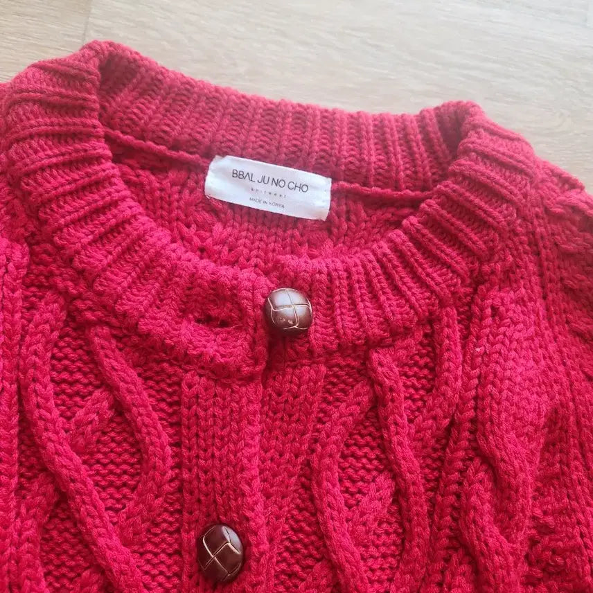 [BUNJANG] Red Cable Knit Cardigan / 레드 꽈배기 가디건