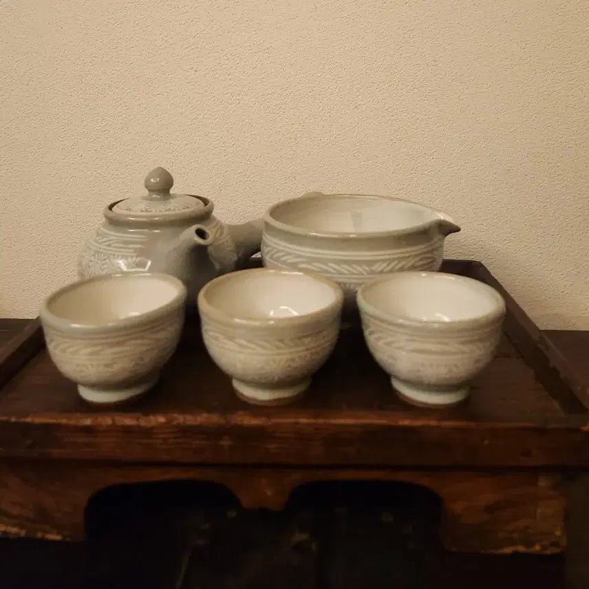 [BUNJANG] Unknown Artist Buncheong Inhwamun Tea Set / 작가작품 분청 인화문 3인다기 세트