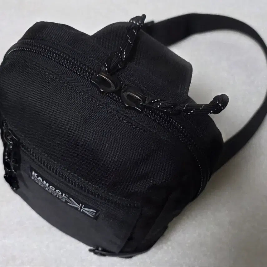 [BUNJANG] KANGOL Alive Sling Bag / 캉골 KANGOL 1207 Alive Sling Bag 슬링백