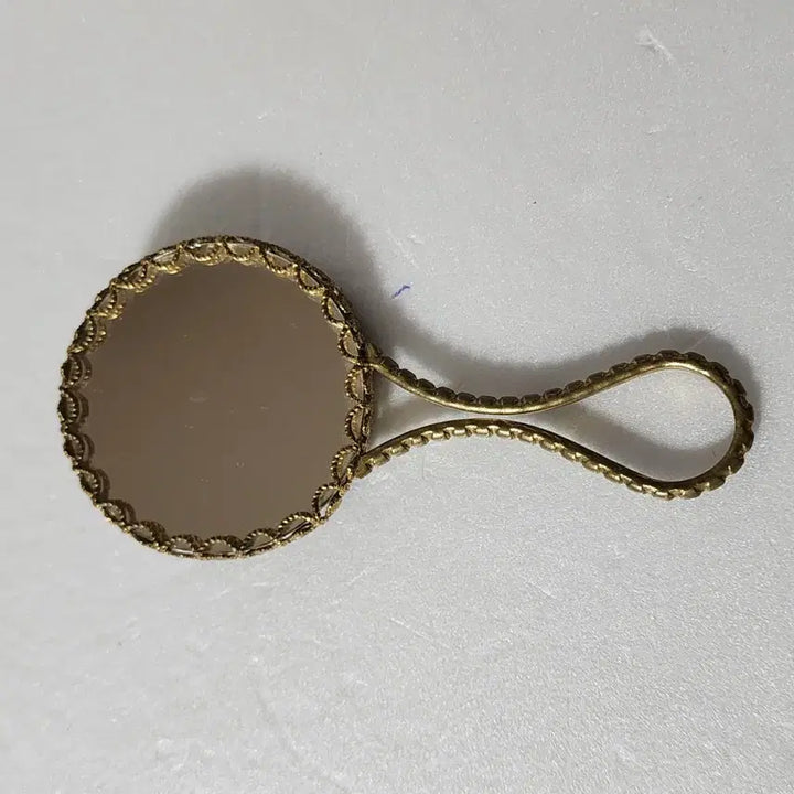 [BUNJANG] French Limoges Lovers Painting Porcelain Hand Mirror / 프랑스 리모지 연인 명화 포셀린 주물 손거울