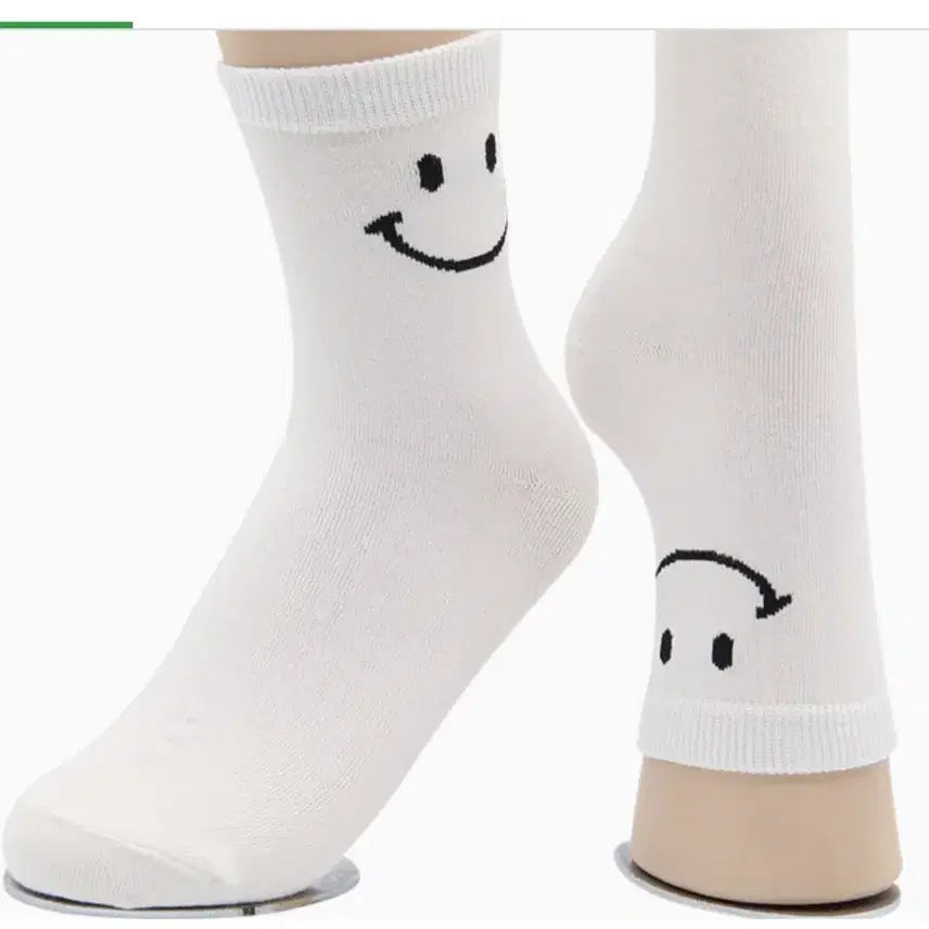 [BUNJANG] Korean Made Cotton Mid-Calf Socks with Smiley Face Design (10 Pairs) / (국산양말) 여성 스마일 중목 양말 10켤레
