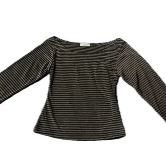 [BUNJANG] Unbranded Off-Shoulder Striped Top / 입술넥 한쪽 오프 단가라티 밤색 (새상품)