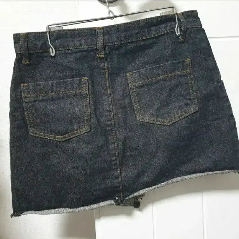 [BUNJANG] Black Denim Mini Skirt / (새상품) 블랙 데님 미니스커트