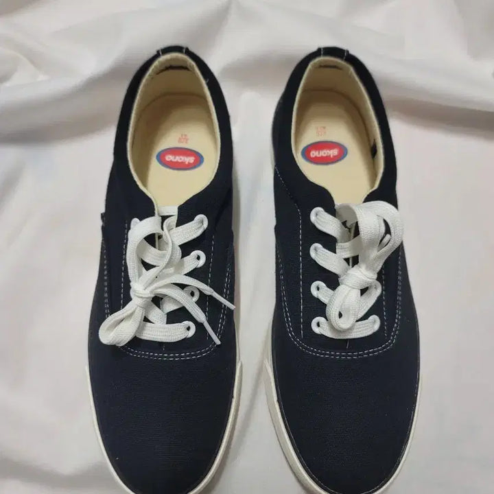 [BUNJANG] SKONO Black Low-Top Sneakers Size 270 Brand New / skono 스코노 블랙 단화 스니커즈 270 새상품