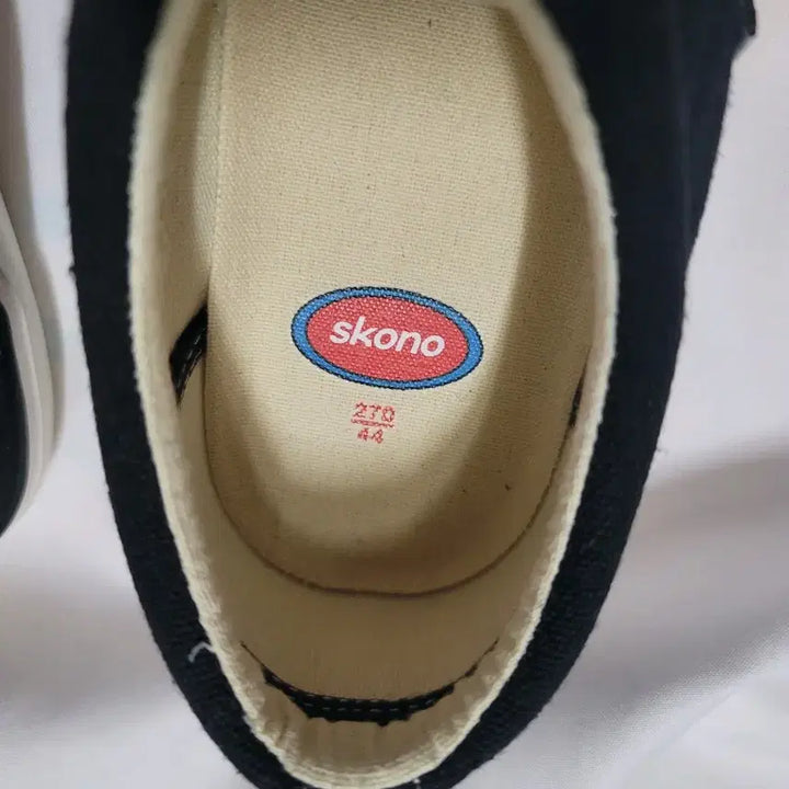 [BUNJANG] SKONO Black Low-Top Sneakers Size 270 Brand New / skono 스코노 블랙 단화 스니커즈 270 새상품
