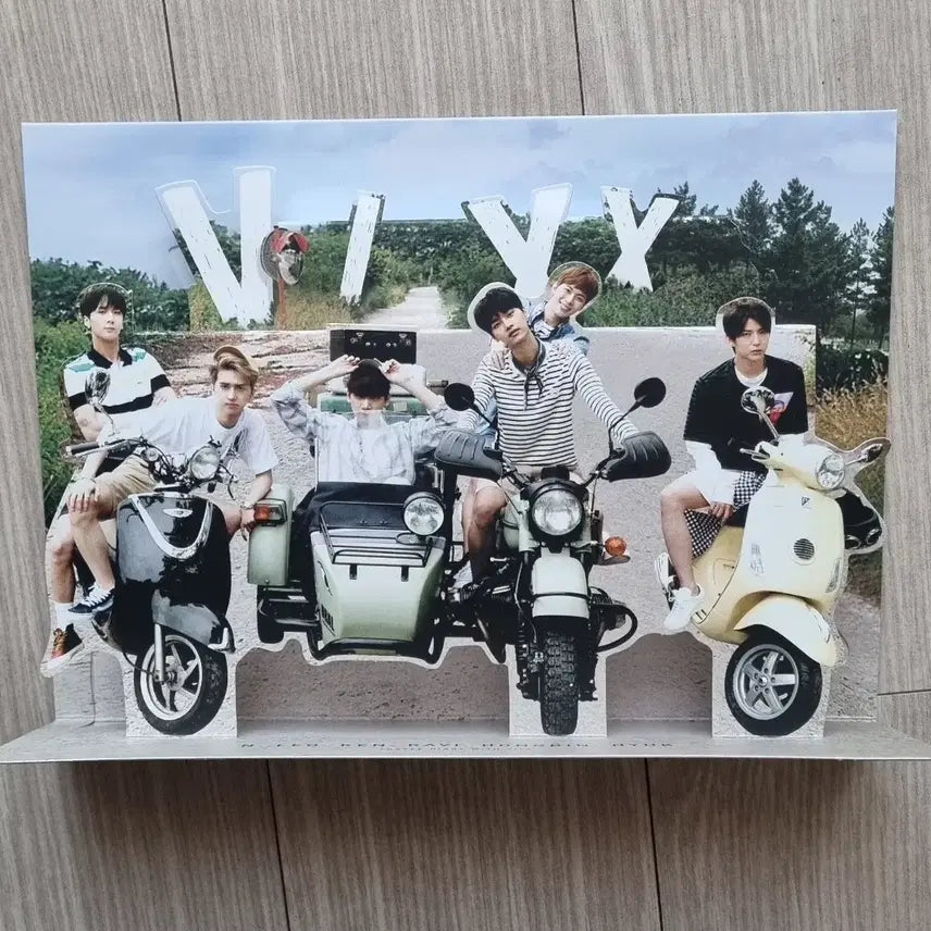[BUNJANG] VIXX Travel Diary Goods Set / VIXX 트래블 다이어리 포토북 굿즈 세트