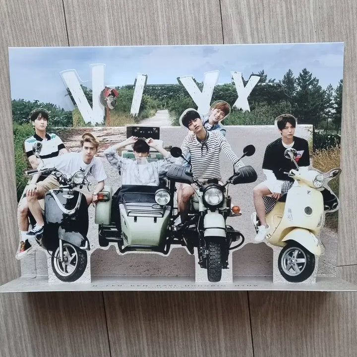 [BUNJANG] VIXX Travel Diary Goods Set / VIXX 트래블 다이어리 포토북 굿즈 세트