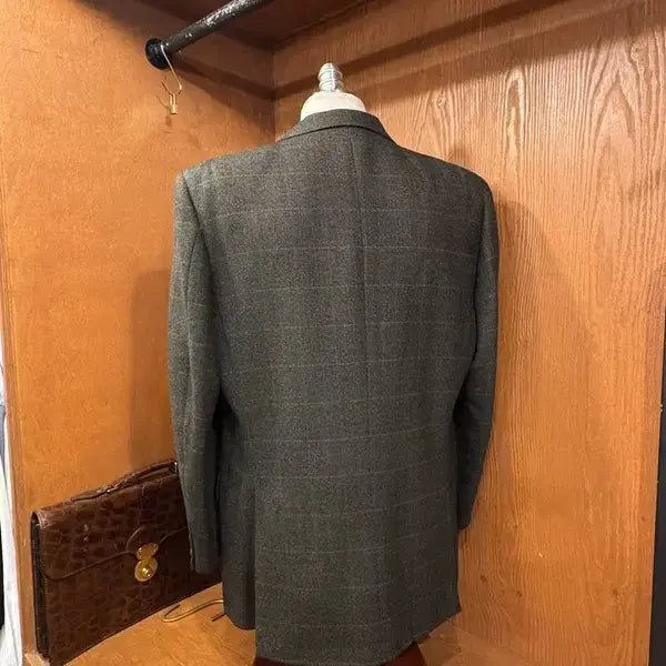 [BUNJANG] Corneliani Tweed Jacket / 꼬르넬리아니 자켓 105