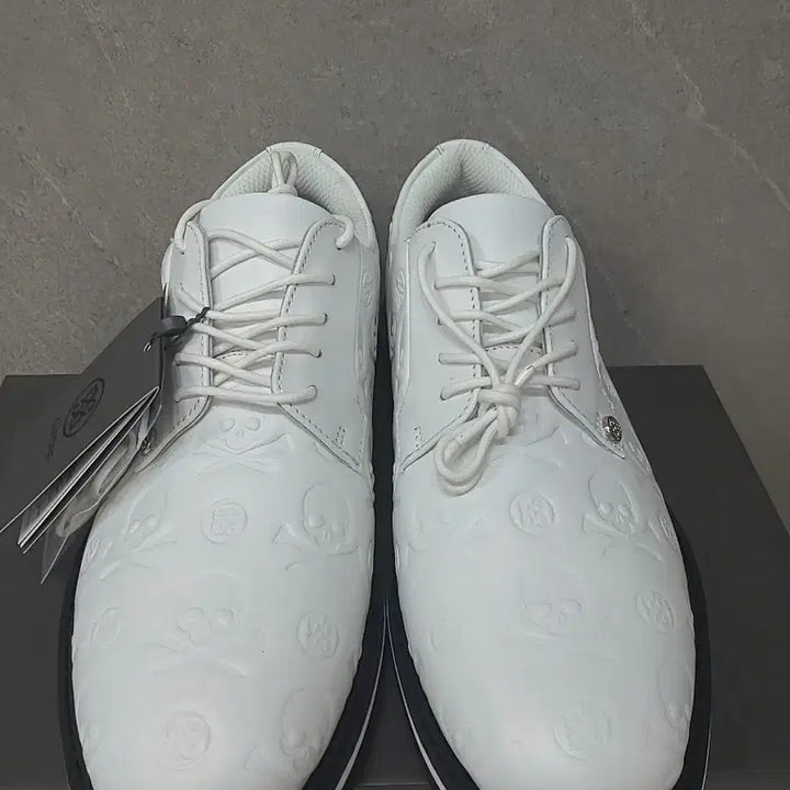 [BUNJANG] G/FORE Skull Print Golf Shoes White / 지포어(정품) 해골 프린트 골프화 화이트 새상품 265/270