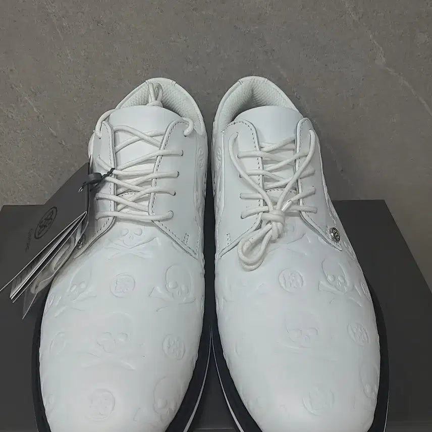 [BUNJANG] G/FORE Skull Print Golf Shoes White / 지포어(정품) 해골 프린트 골프화 화이트 새상품 265/270