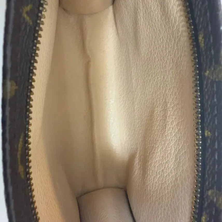[BUNJANG] Louis Vuitton Monogram Toilet 15 Toiletry Pouch / (최저가) 루이비통 모노그램 토일레트리 15 토일렛