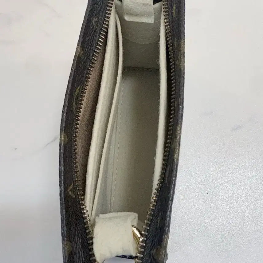 [BUNJANG] Louis Vuitton Monogram Toilet 15 Toiletry Pouch / (최저가) 루이비통 모노그램 토일레트리 15 토일렛