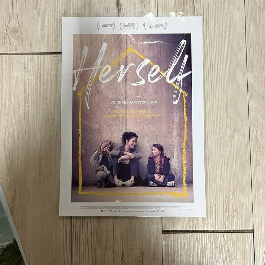 [BUNJANG] Herself Movie Poster / 영화 허셀프 Herself 포스터