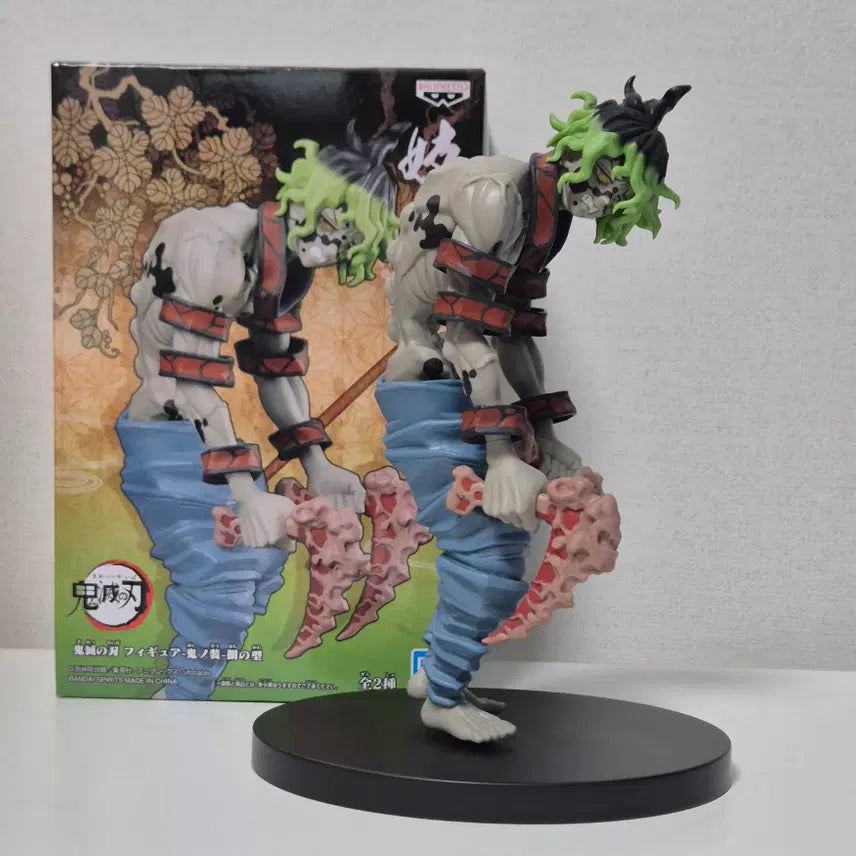 [BUNJANG] Demon Slayer Gyutaro Figure / [개봉품] 귀멸의 칼날 피규어 데몬시리즈 규타로