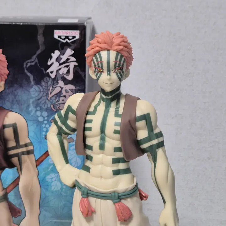 [BUNJANG] Demon Slayer Akaza Figure (Sepia Color) / [개봉품] 귀멸의 칼날 피규어 데몬시리즈 아카자 세피아컬러