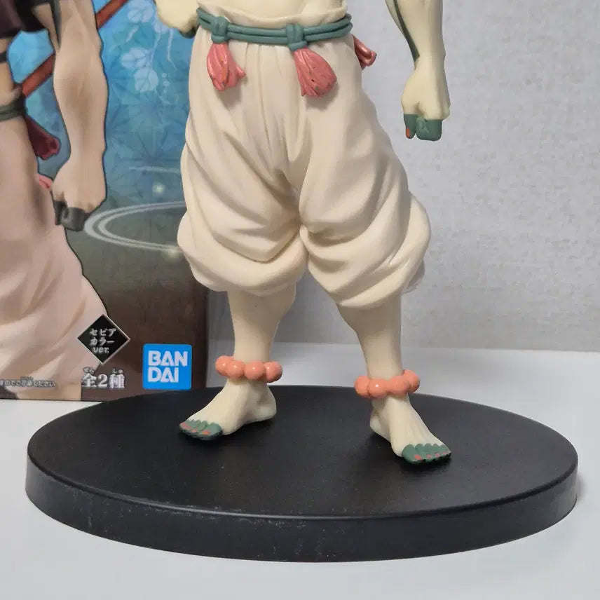 [BUNJANG] Demon Slayer Akaza Figure (Sepia Color) / [개봉품] 귀멸의 칼날 피규어 데몬시리즈 아카자 세피아컬러