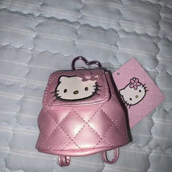 [BUNJANG] Hello Kitty Pink Quilted Mini Backpack Keyring / 새상품 헬로키티 핑크 퀼팅 미니 백팩 키링