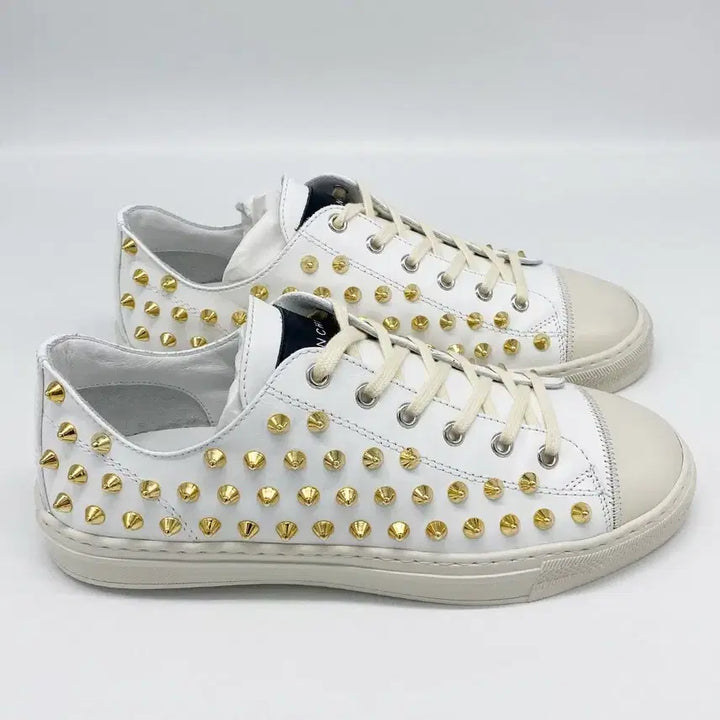 [BUNJANG] Zenchi Gold Studded Leather Low-Top Sneakers / [정품새상품] 젠치 남성 스니커즈 골드 스터드 화이트 레더 로우탑 40"