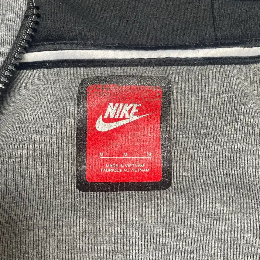 [SOLD OUT] 나이키 테크팩 그레이