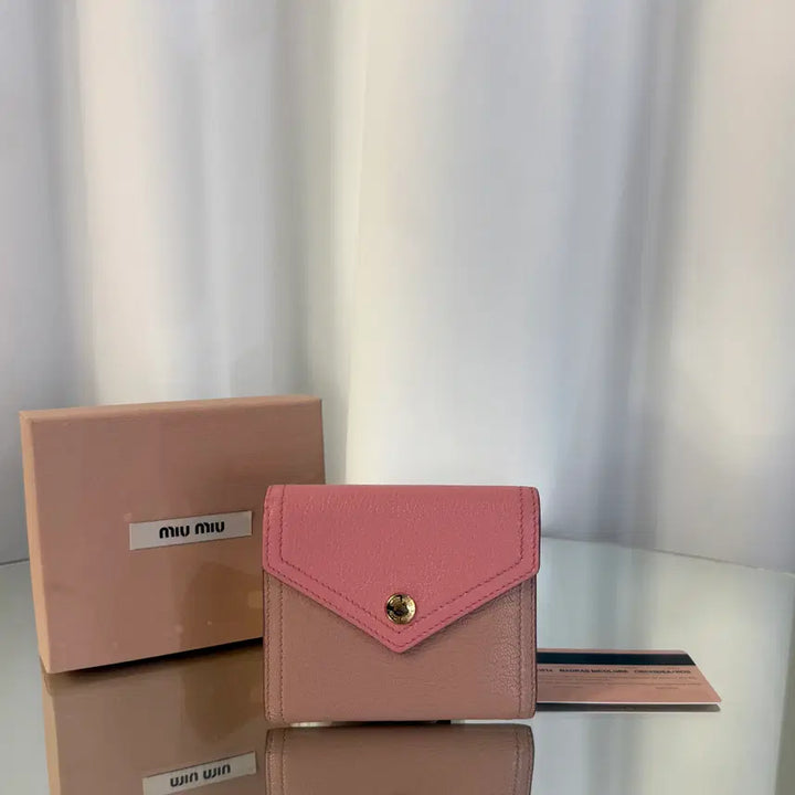 [BUNJANG] Miu Miu Madras Tri-fold Wallet / 미우미우 마드라스 3단 반지갑