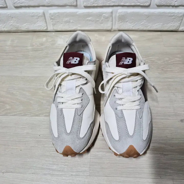 [BUNJANG] New Balance 327 Burgundy Leather Sneakers / 뉴발란스 327 버건디 레더 230mm